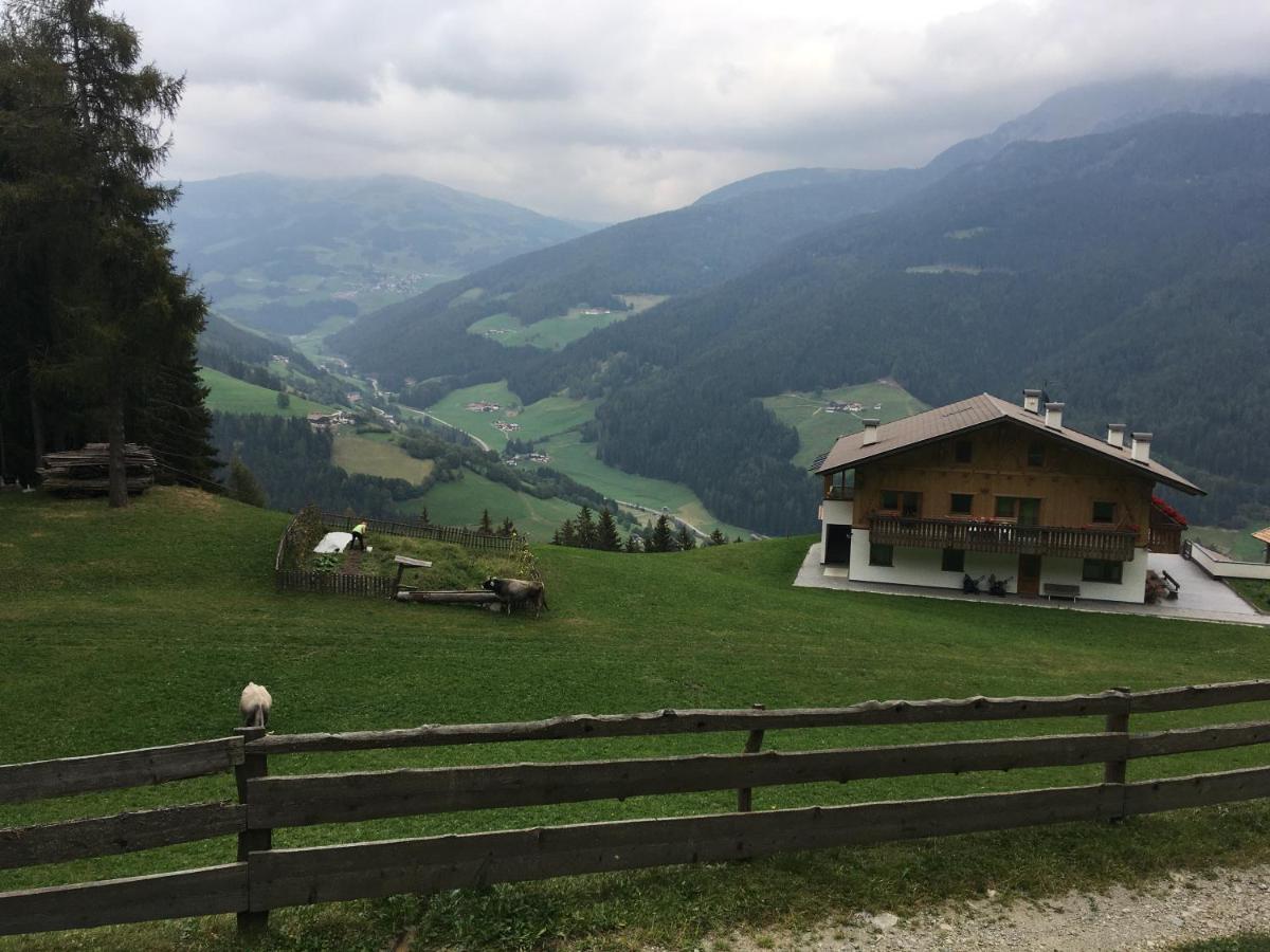 Oeberst-Hof Apartment Sarentino ภายนอก รูปภาพ