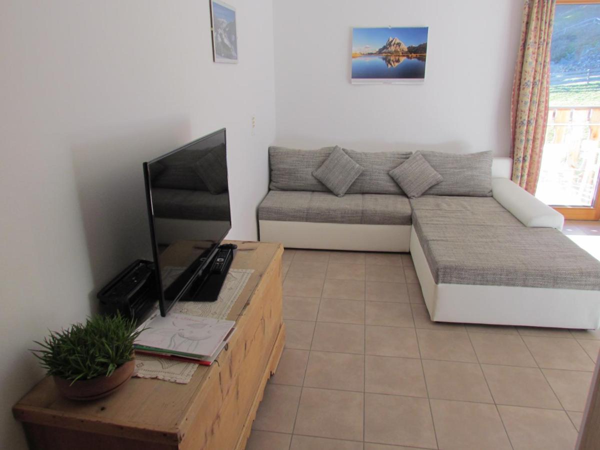 Oeberst-Hof Apartment Sarentino ภายนอก รูปภาพ